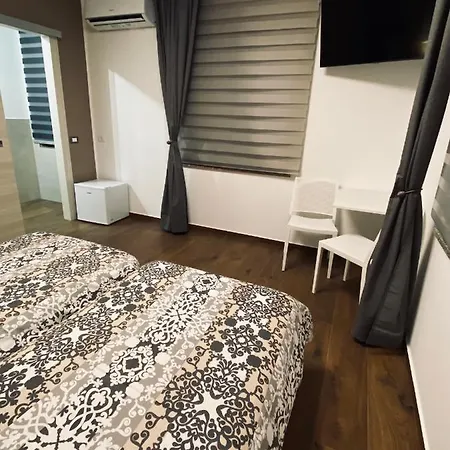 Da Jasmina 招待所 3*